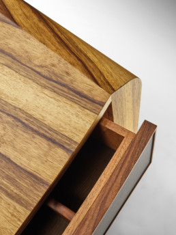 Bureau détail ligne et tiroir - Atelier PaulHoffmann