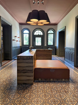 Console - Grand pouf Vue de profil