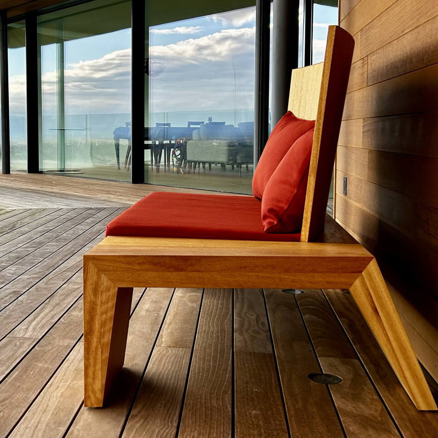Fauteuil vue de profil droit-©atelierPaulHoffamnn
