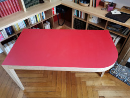 Table de travail rouge - plateau stratifié rouge