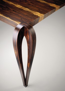 Table remarquable bois de Ziricote Paul Hoffmann